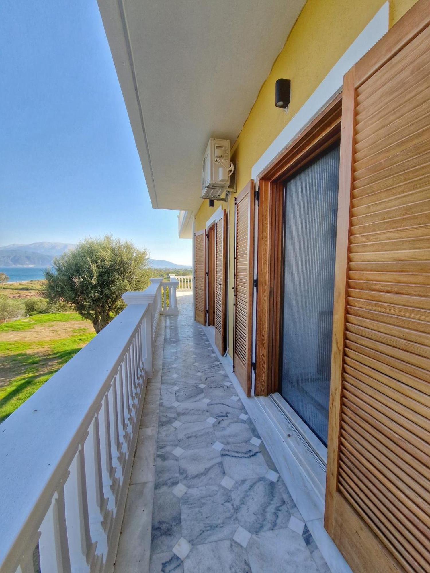 Majestic View Resort Nafpaktos Exteriör bild