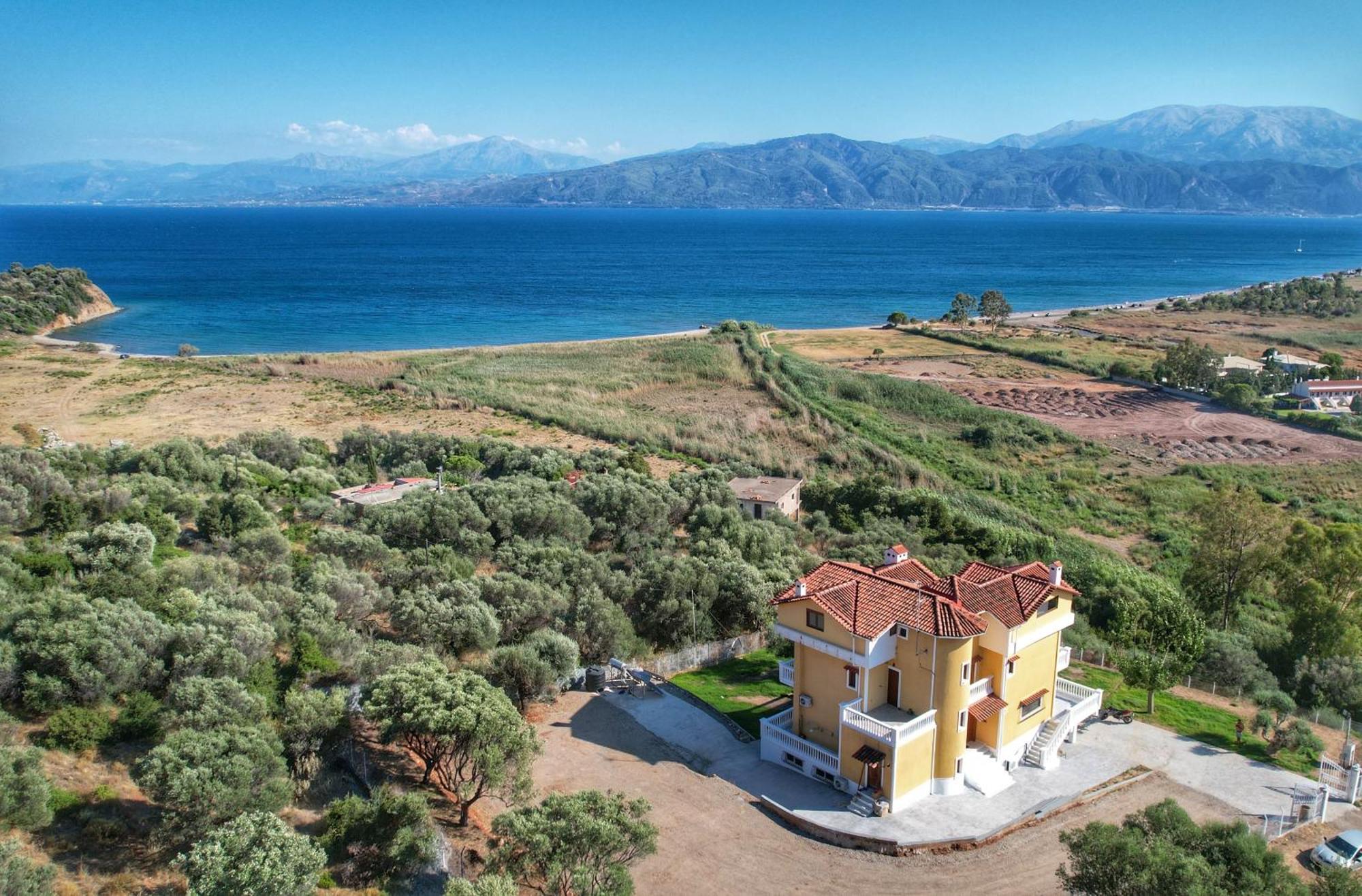 Majestic View Resort Nafpaktos Exteriör bild